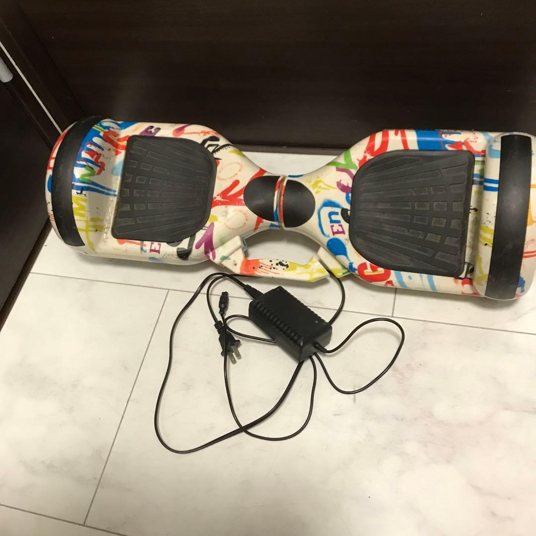 ミニセグウェイ　カラフル電動スケボー 充電器付き