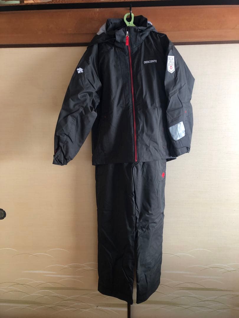 未使用】デサントスキーウエア JAPANのナショナルチームレプリカモデル