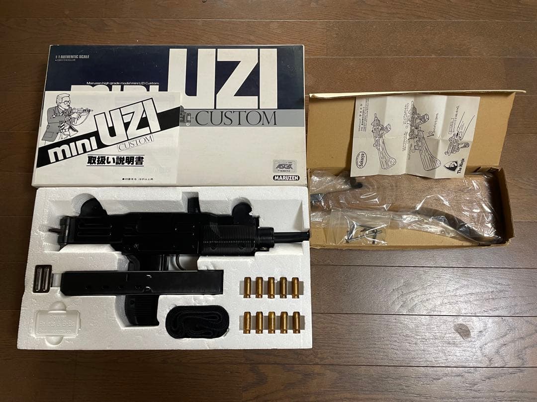 マルゼン mini UZI CUSTOM ウッドストック　エアコッキング