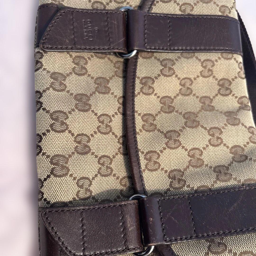 GUCCI GGパターン ボディバッグ