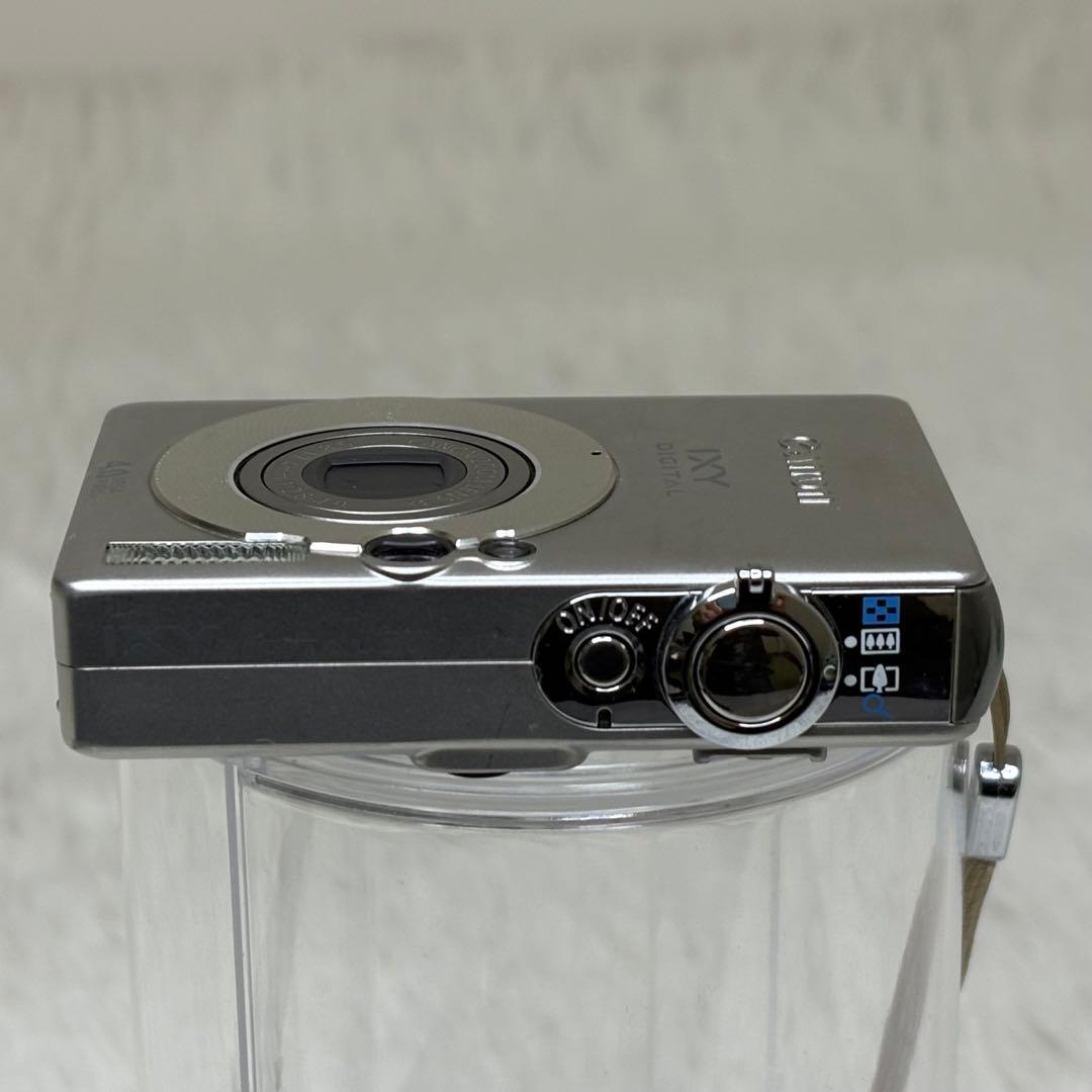 Canon カメラ　IXY 50 PC1101 充電器 コンデジ　動作品