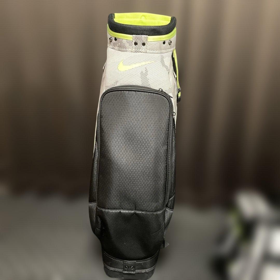 ナイキ6点セットキャディバッグボストンバッグ新品アイアンカバー新品ネームタグ付き