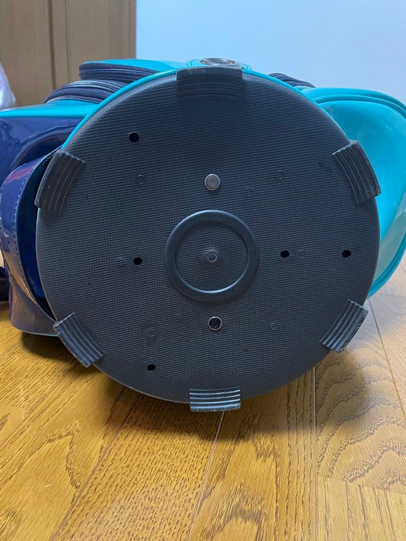 パーリーゲーツ　PEARLY GATES キャディバッグ　ターコイズブルー