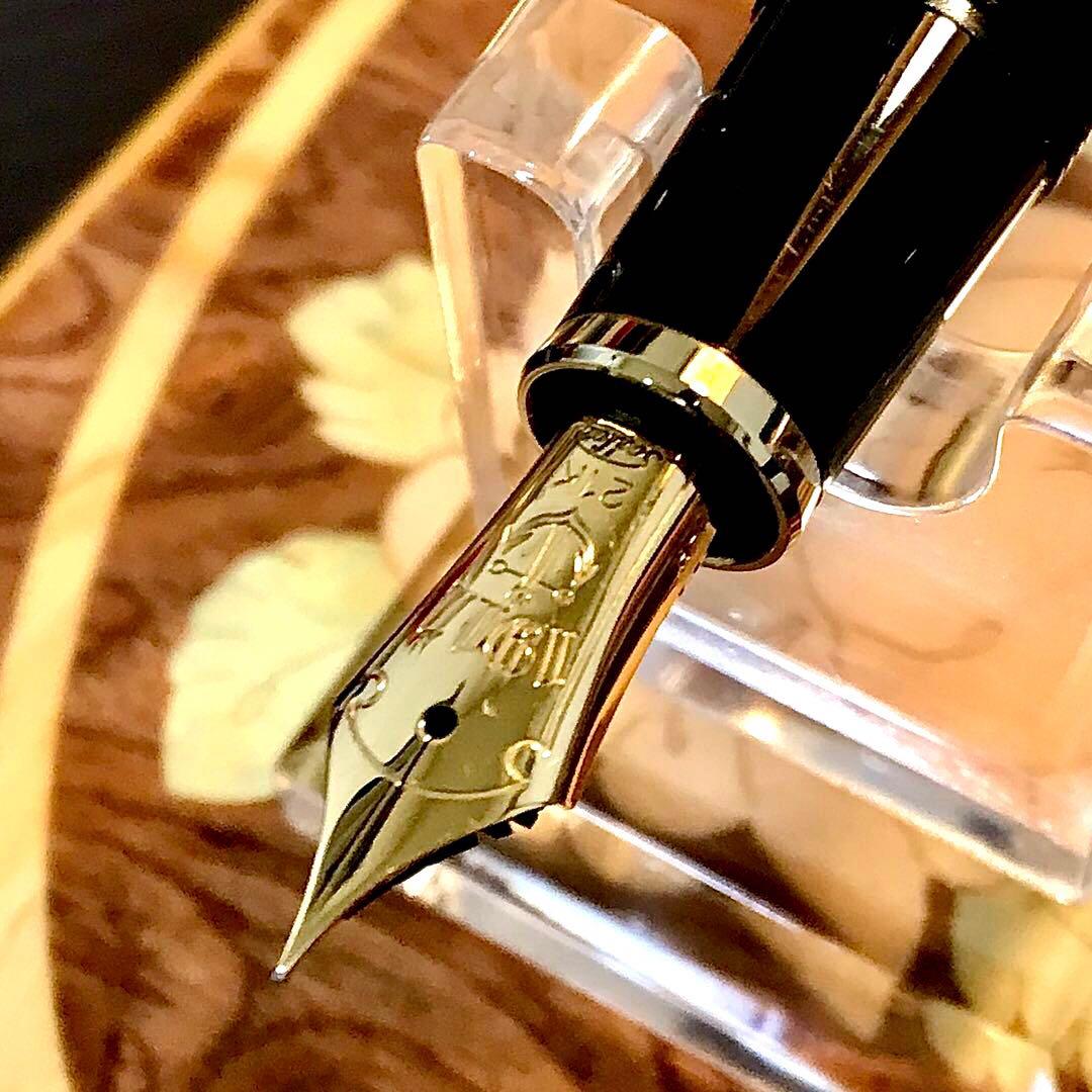 ☆ほぼ新品未使用☆書き味最高☆セーラー 万年筆プロフィット21（H-Ｆ)