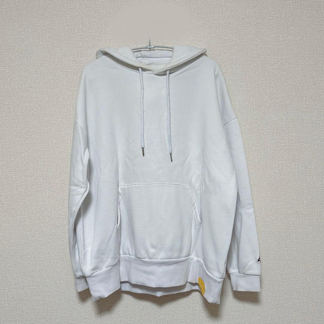\"怪獣とゴースト\" HOODIE / WHITE