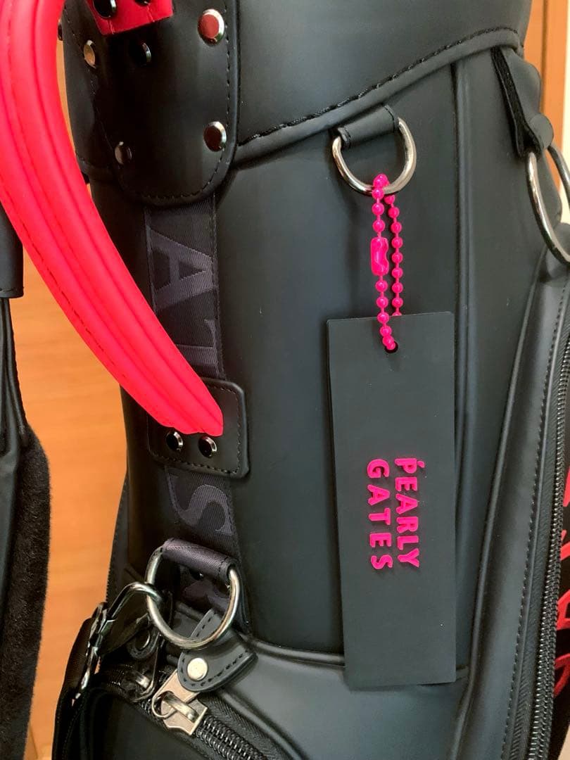 希少　即完売　パーリーゲイツ　TWICE 限定　キャディバッグ　ヘッドカバー付き