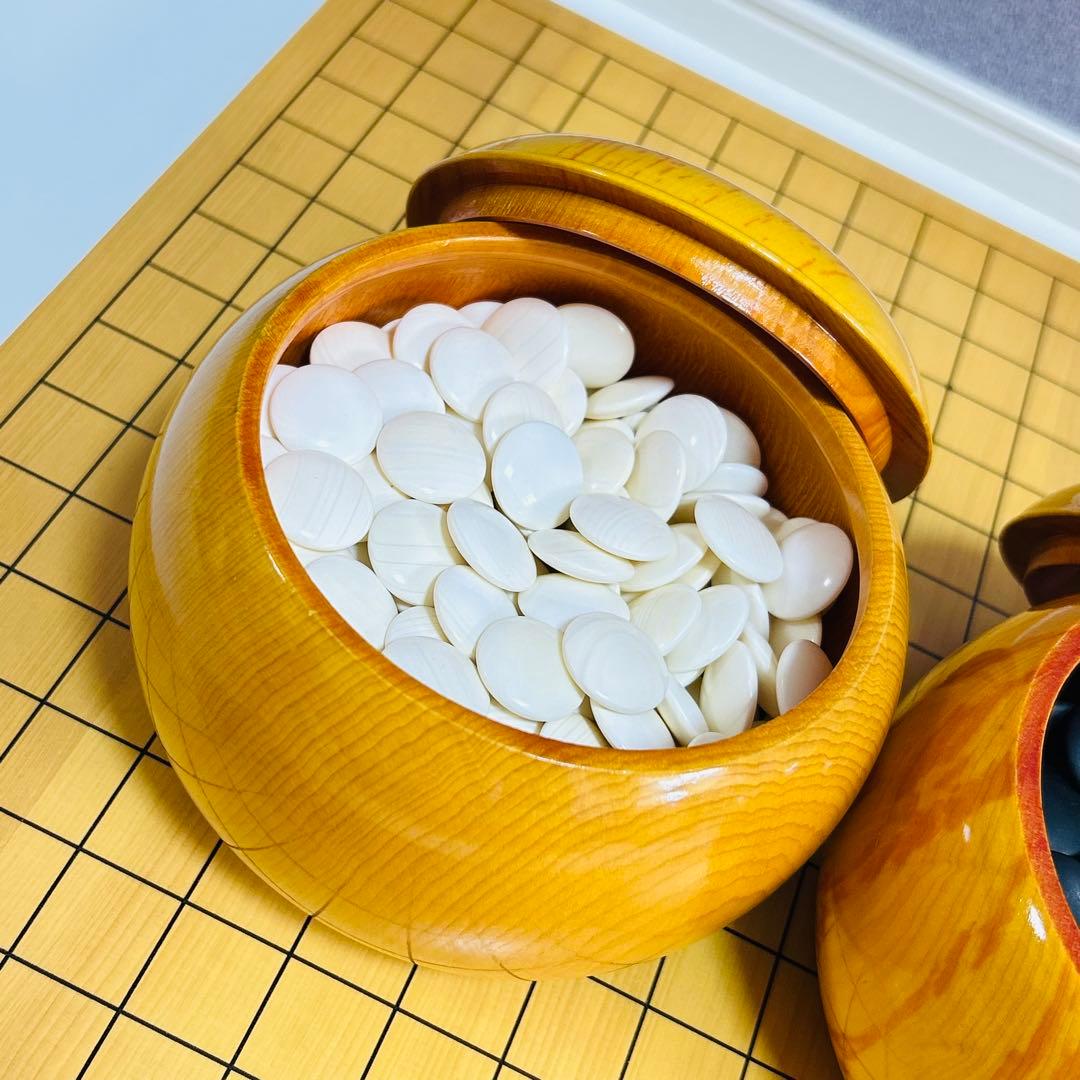 【高級天然木:ハギ3枚造り】卓上碁盤 1.2寸 本榧 天地柾目 碁盤 特撰