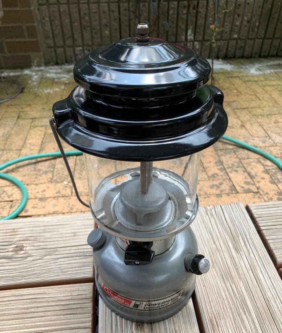 美品！　ケース込　暖かい炎で・明るい『コールマン　2マントル大型ランタン』