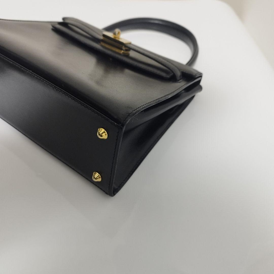 美品☆　バリー 2way　ハンドバッグ　ショルダーバッグ　ターンロック　ベルト