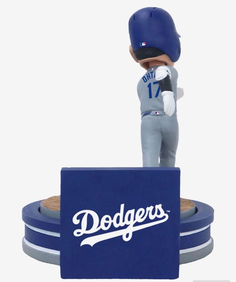 ワールドチャンピオン　優勝セール ドジャース 大谷翔平 ボブルヘッド 4