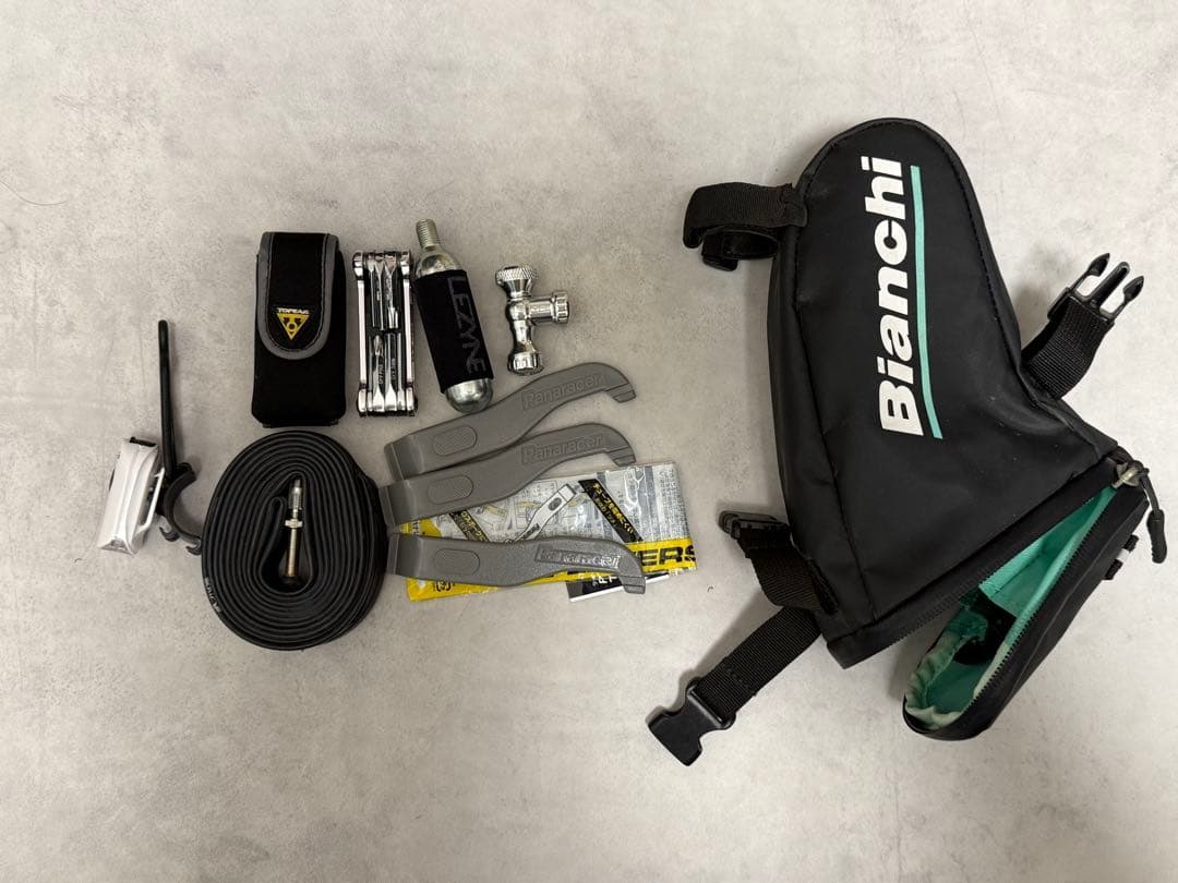 ロードバイク入門セット(Bianchiビアニローネ7 2020年モデル)