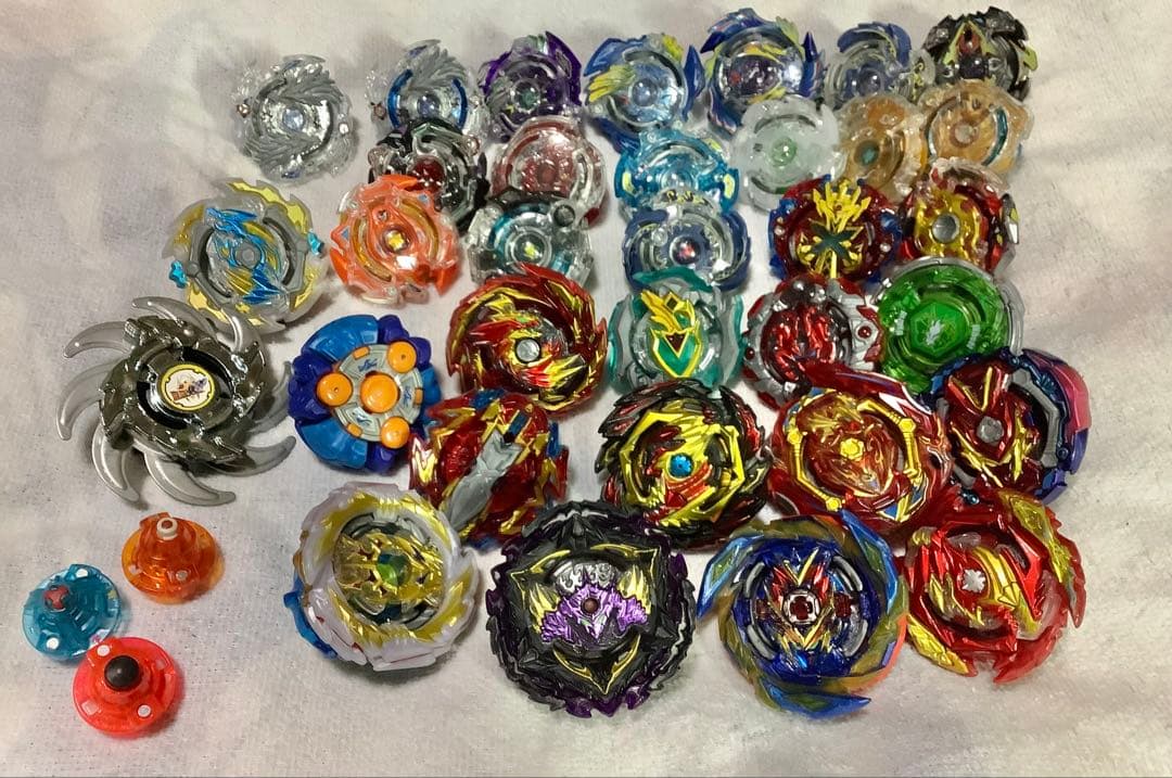 ア*ル様 メタルファイトベイブレード、ベイブレードバースト 全部まとめ売り オー