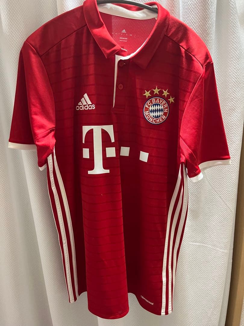 レヴァンドフスキ ユニフォーム バイエルンLewandowski