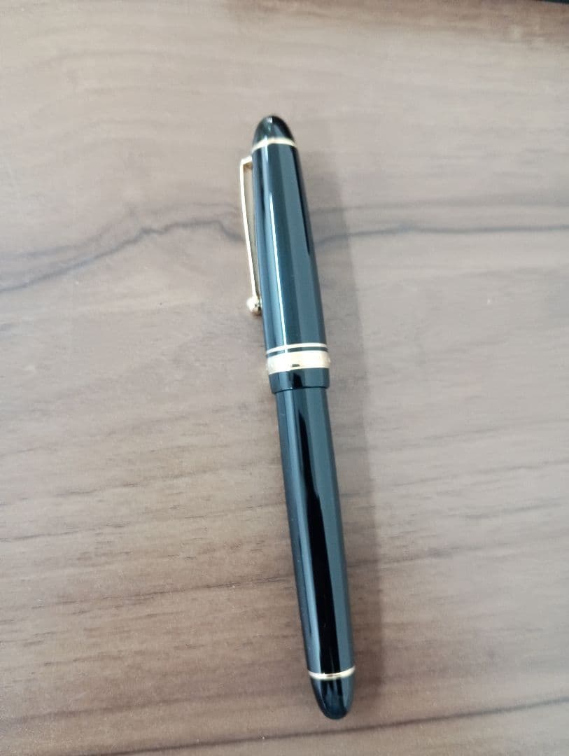 PILOT 万年筆 CUSTOM 742 黒 14K インク付き