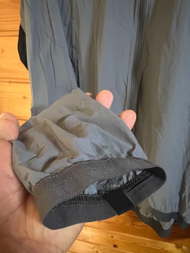 7mesh セブンメッシュ　ウィンドブレーカー　グレー　L 美品