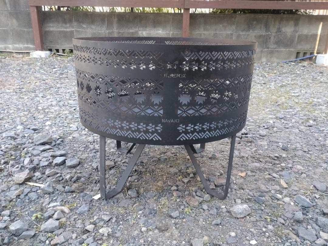 FUTURE FOX ナバホ柄 焚き火台 3回使用 五徳・収納袋付 元箱で発送