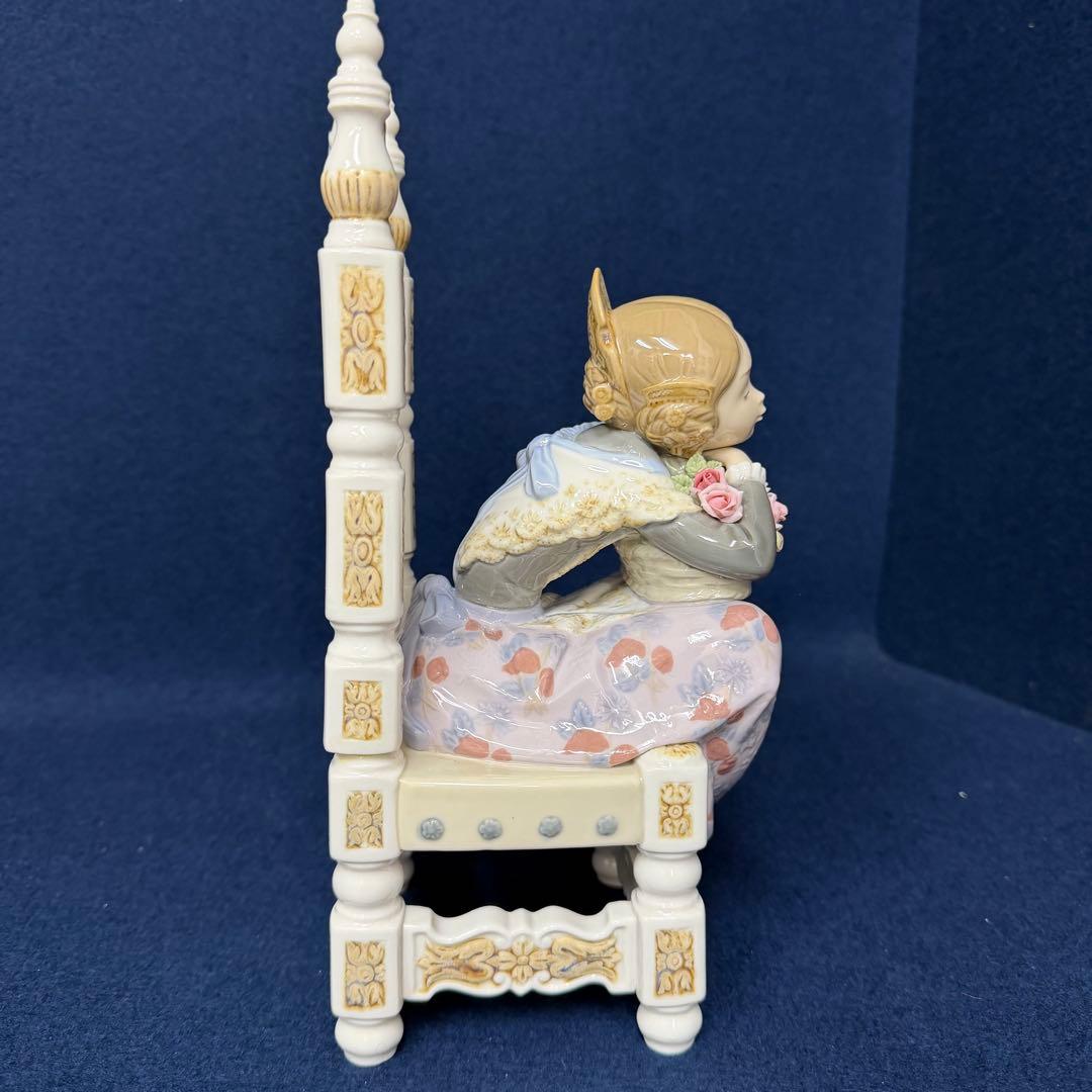 LLADRO リヤドロ バレンシアの少女（花かご）1398 フィギュリン 箱付