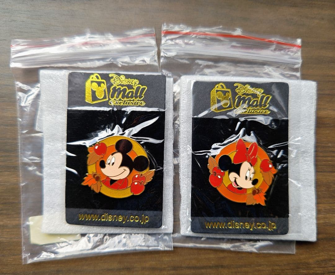 【希少 / 未開封品】ディズニーモール限定品 ピンバッジ ミッキー＆ミニーセット