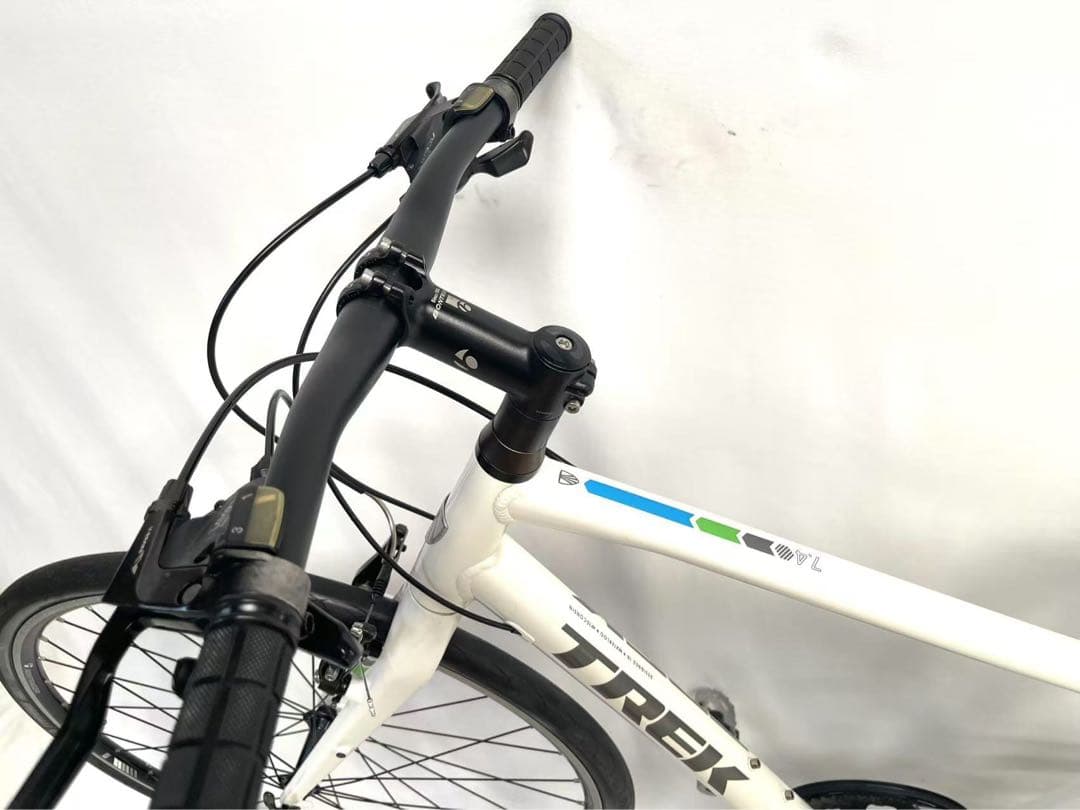 【即乘】送料無料トレック TREK クロスバイク FX7.4 10.8キロ27速