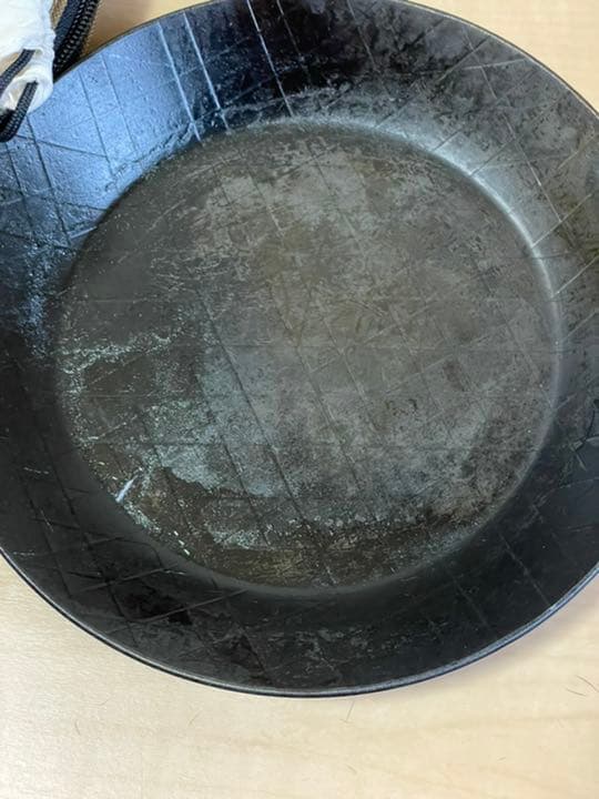 petoromaxシュミーデアイゼンフライパン　BALLISTICSケース付き