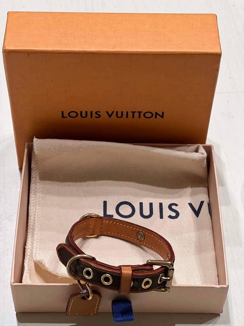 ルイヴィトン　首輪　箱＆袋付　写真撮影仕様のみ♪