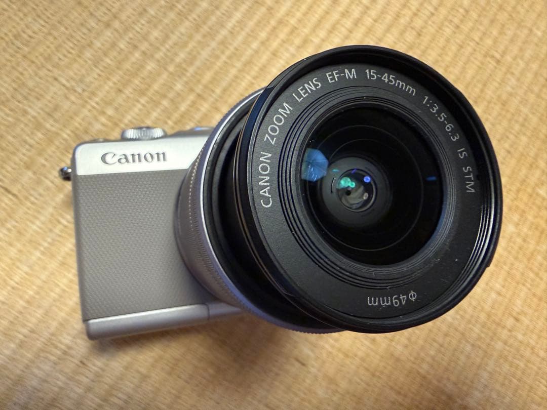 Canon EOS M100 + EF-M 15-45mm + 22mmセット
