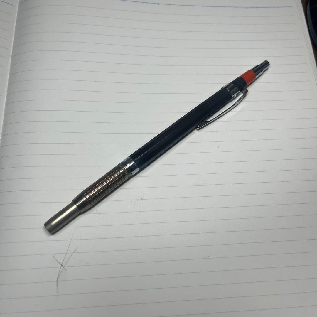 ぺんてる　メカニカ　0.3mm