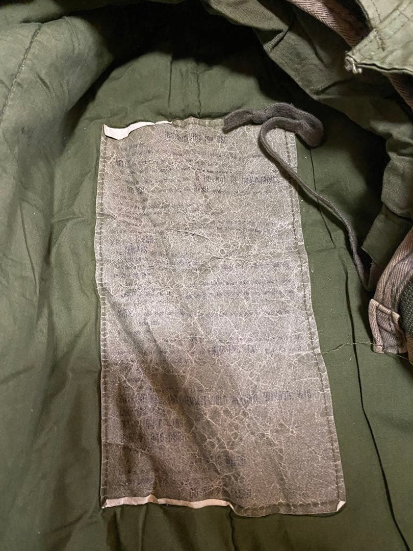 アメリカ軍　米軍実物　スリーピング　寝袋　シュラフ　カバー、収納袋付き　自衛隊