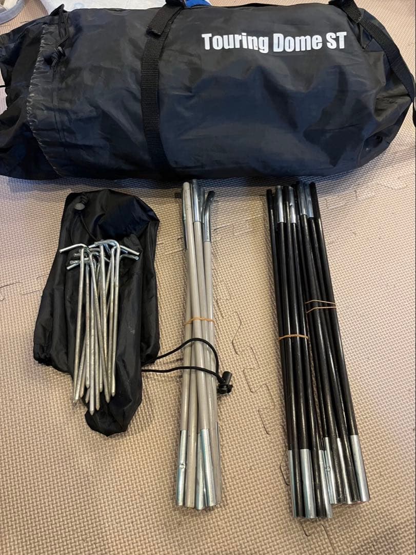 コールマン　ツーリングドームSTタープ付き！！