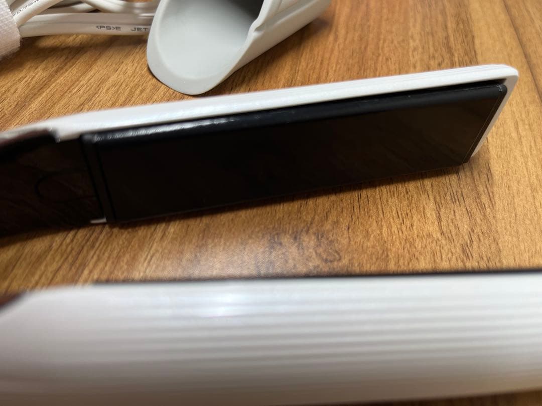 ReFa ストレートアイロン RE-AC02A リファ　半額