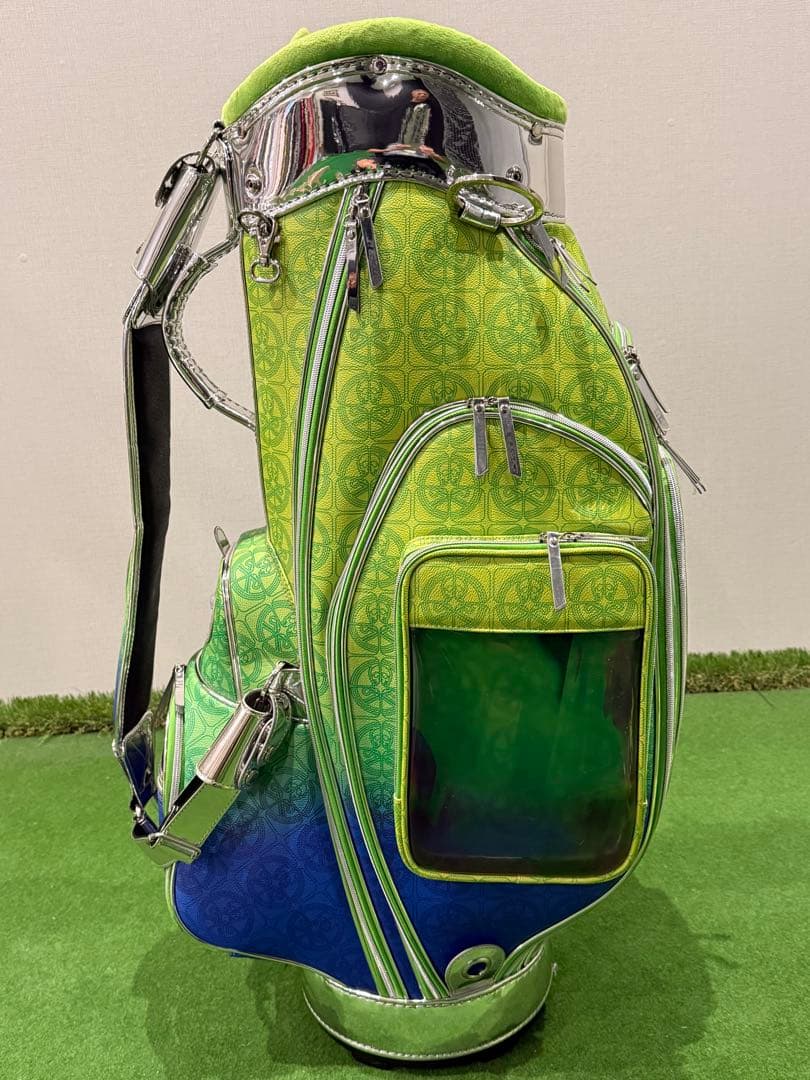 マークアンドロナ　キャディーバック キムタクモデル