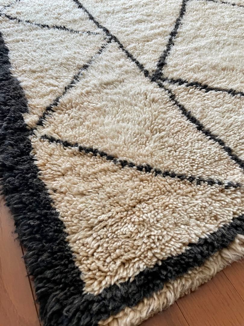 【Vintage Rug】225cm ×153cm ベニワレン モロッコ