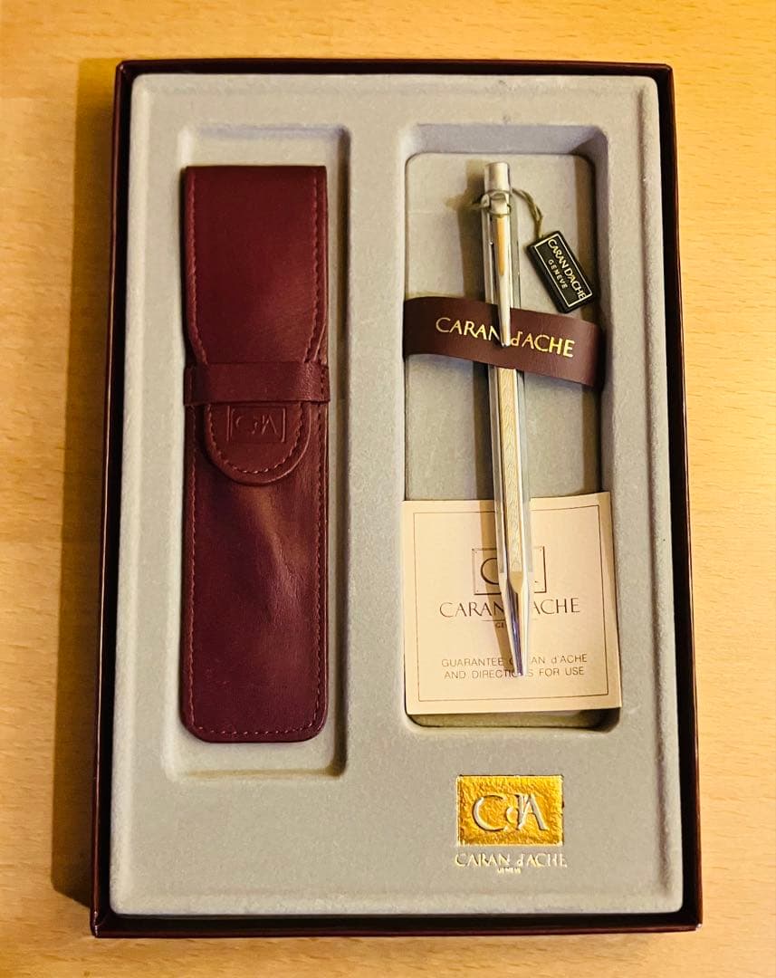 カランダッシュ　エクリドール　シルバー ケース付き　箱入り　ボールペン