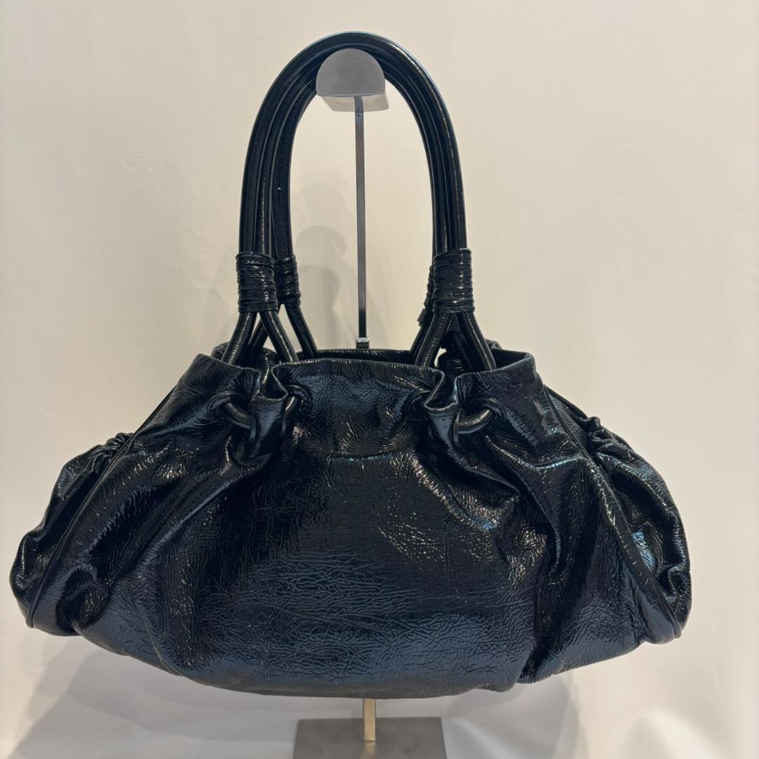 【希少】ジョルジオ アルマーニ　パテントレザー　ハンドバッグ　ロゴプレート