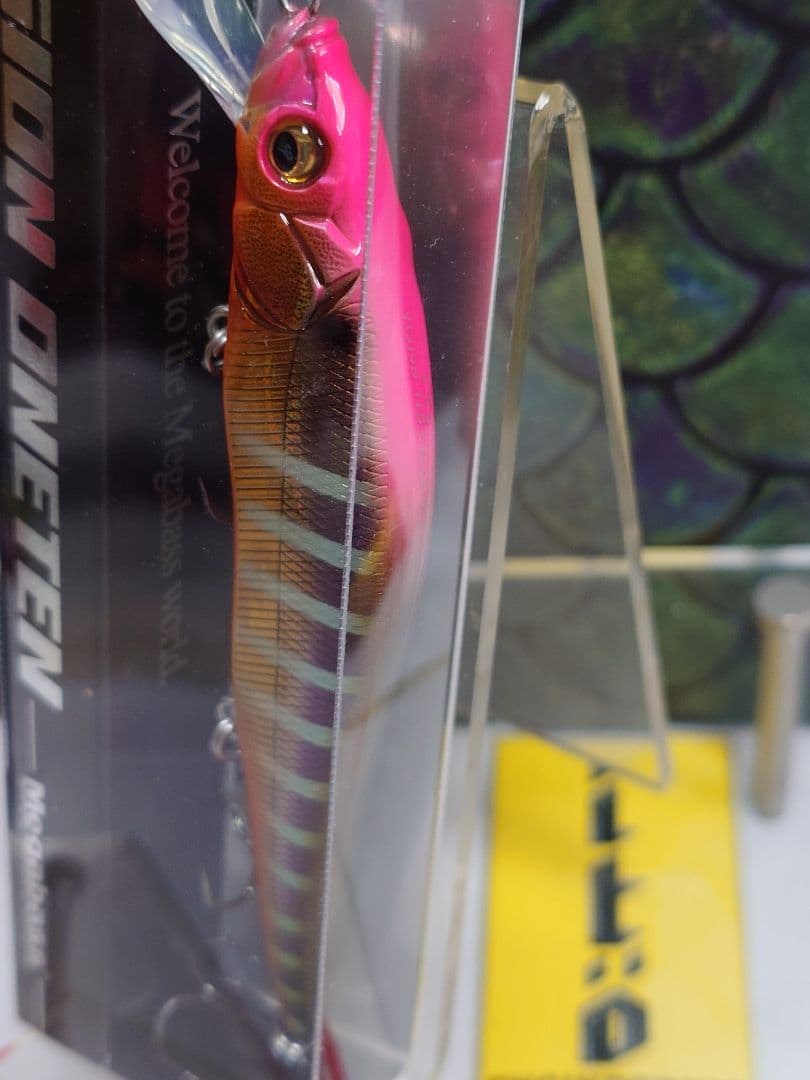 メガバス ビジョンワンテン110 限定 SP-C ggピンクボムギル 新品未開封