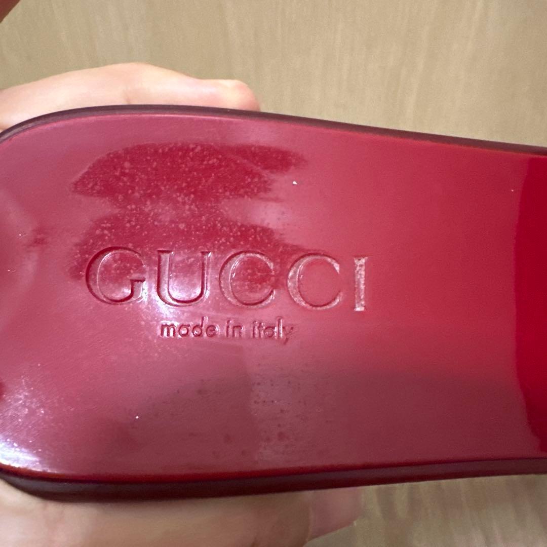 GUCCIラバーサンダル 37 レッド