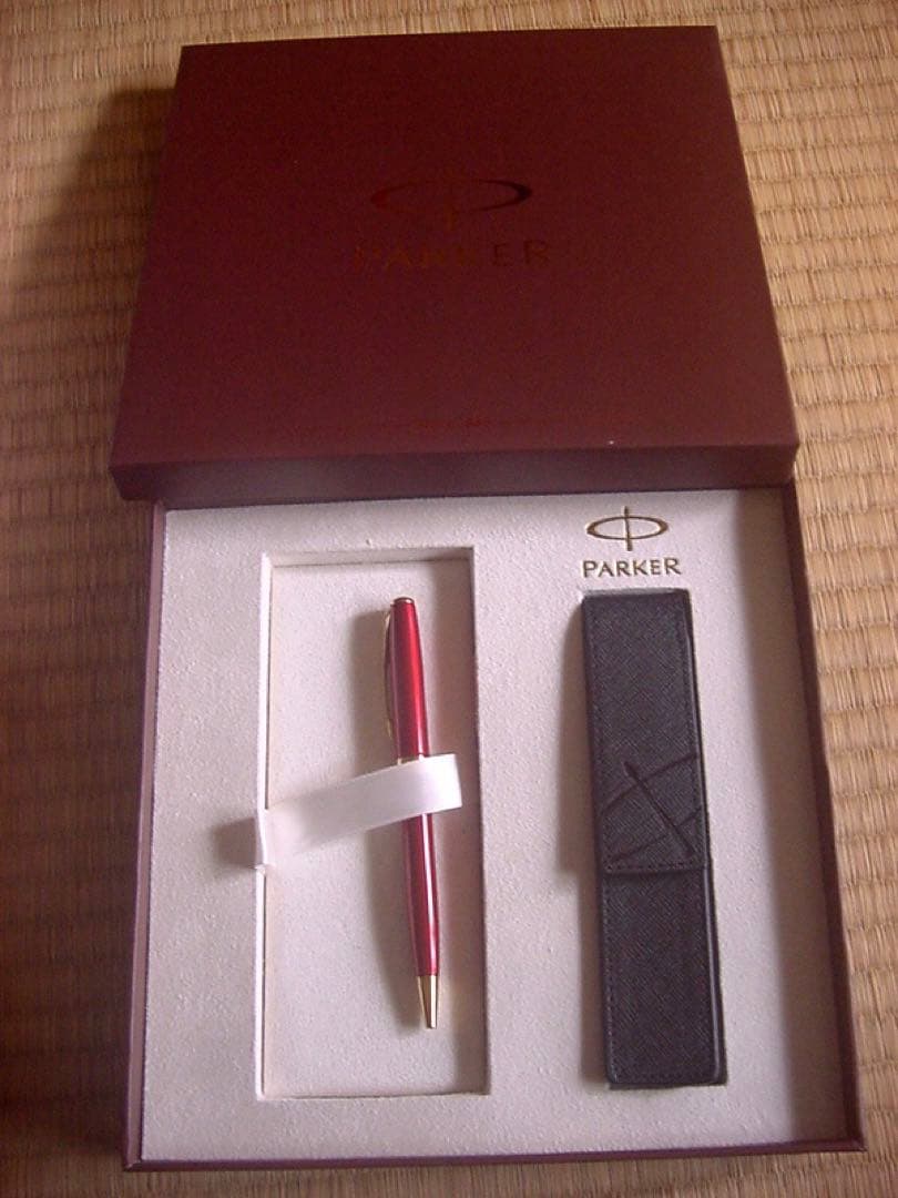 ★ソネット　PARKER　ボールペン　新品未使用　レッド皮ペンケース入り★箱入り