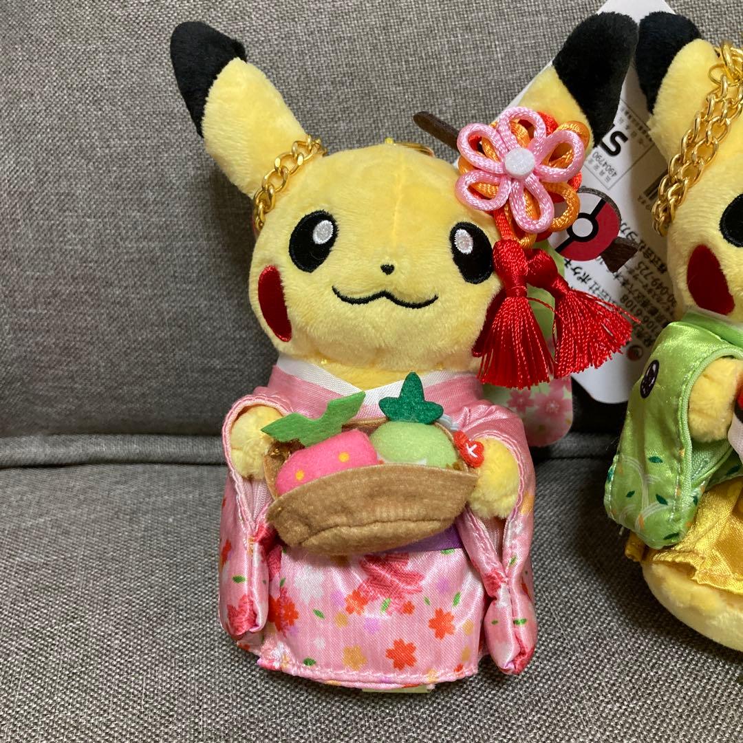 ポケモンぬいぐるみ　ピカチュウ