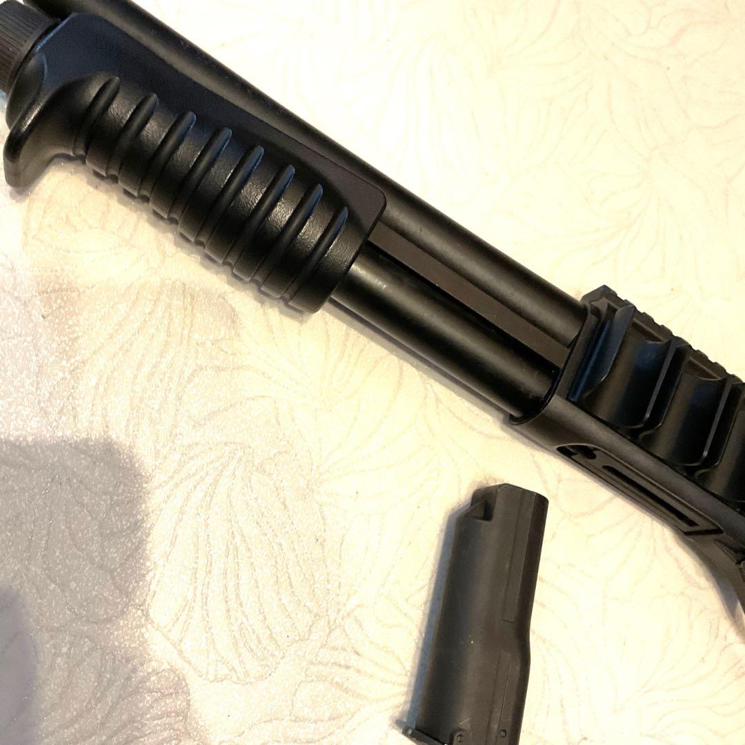 良品75m/s東京マルイ純正ガスショットガン6発、3発式18歳以上用