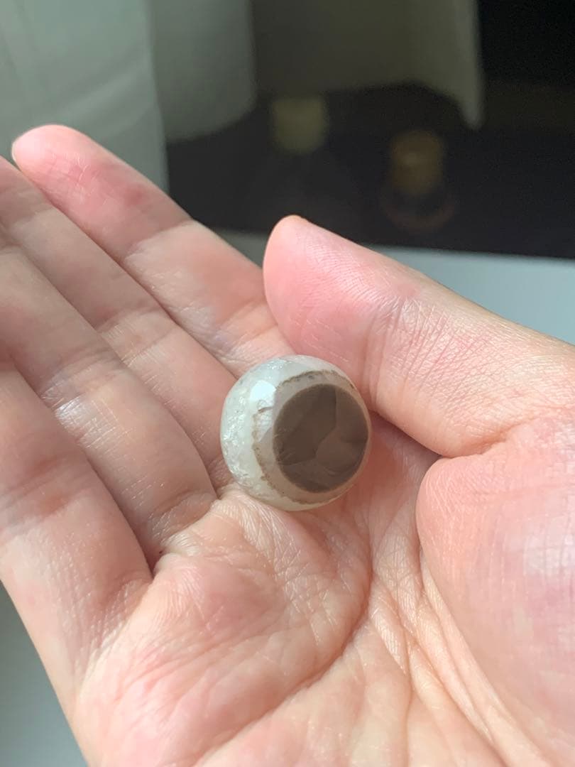 アラシャンゴビアゲート　蒙古瑪瑙　原石　水石　翡翠　オパール　根付　天珠 翡翠