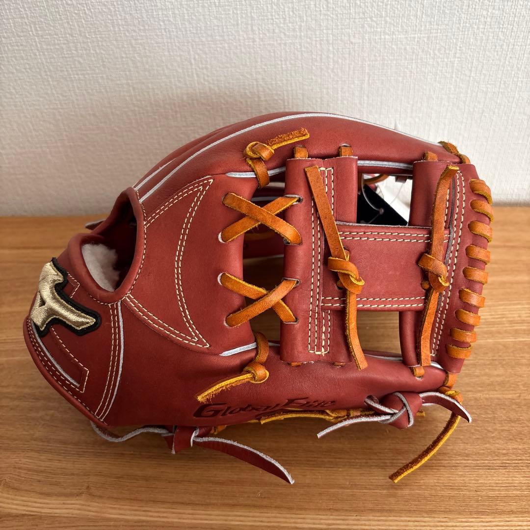 ミズノ　グローバルエリート　硬式用　内野　グラブ　グローブ　定価62,700円