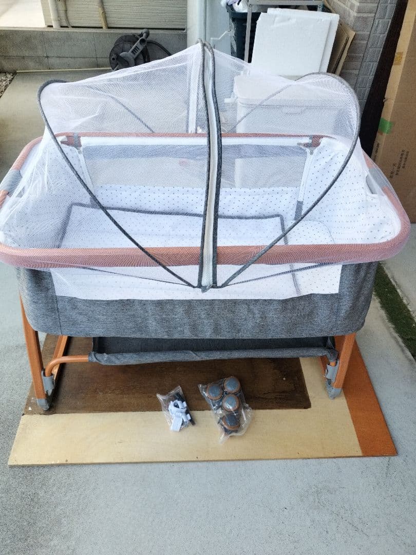 ひ*ん様 新品 ベビーベッド