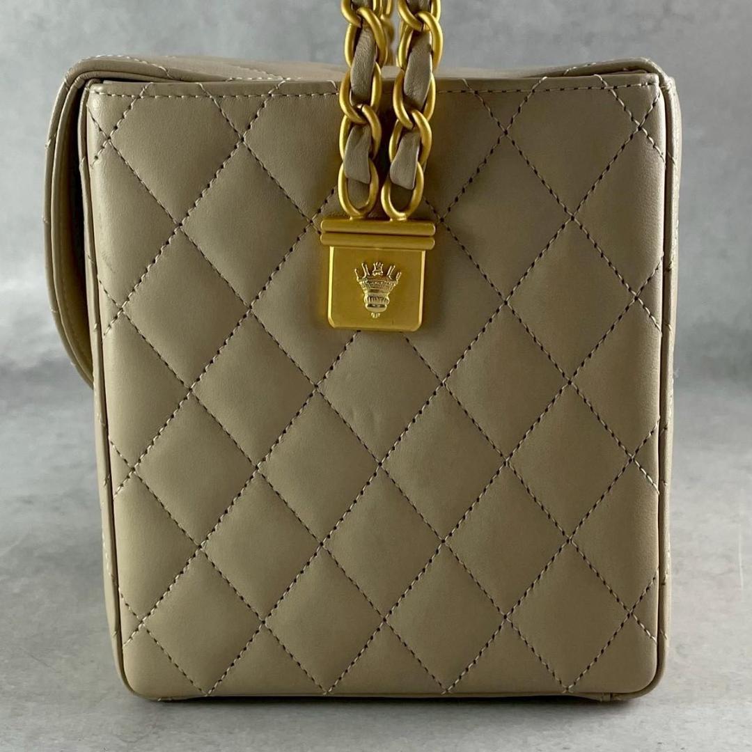 美品　キミジマ　コレクション ベージュ　キルティングレザー　バニティバッグ