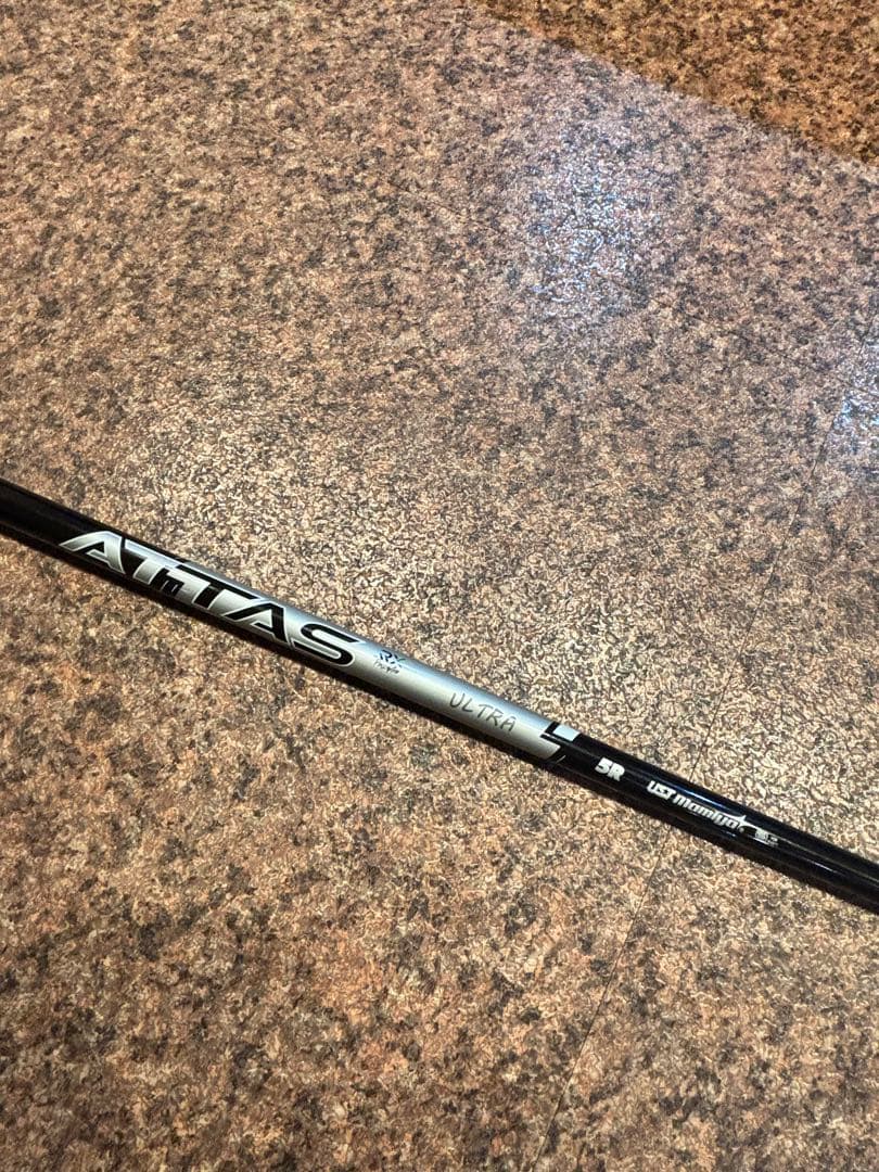 【美品】ATTAS ULTRA 5R テーラーメイドスリーブ付き