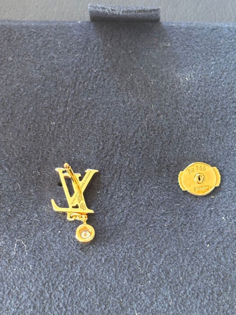 LOUIS VUITTON ピュスイディールブロッサム　ピアス