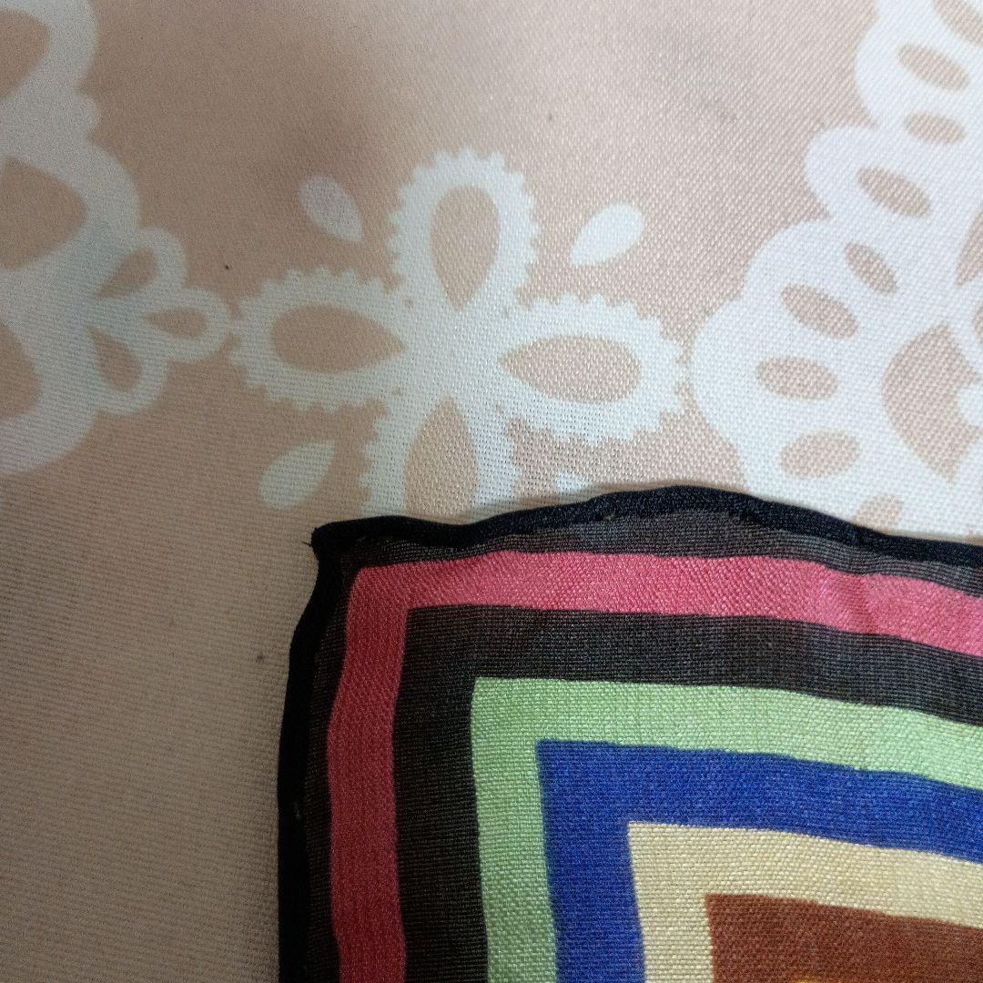 ルイヴィトン　モノグラムハンカチスカーフ　シルク100%LOUISVUITTON