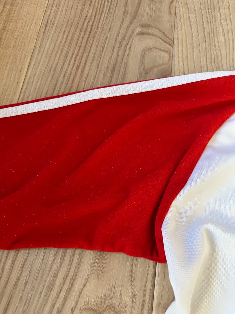 激レア アディダス　リバプールFC　ロゴ刺繍　トラックジャケット　ジャージ