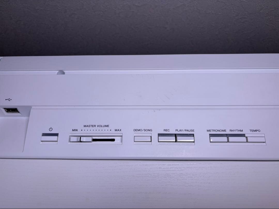 ヤマハ電子ピアノ木製鍵盤P-515WH 白 付属品セット直接引渡し限定(大田区)