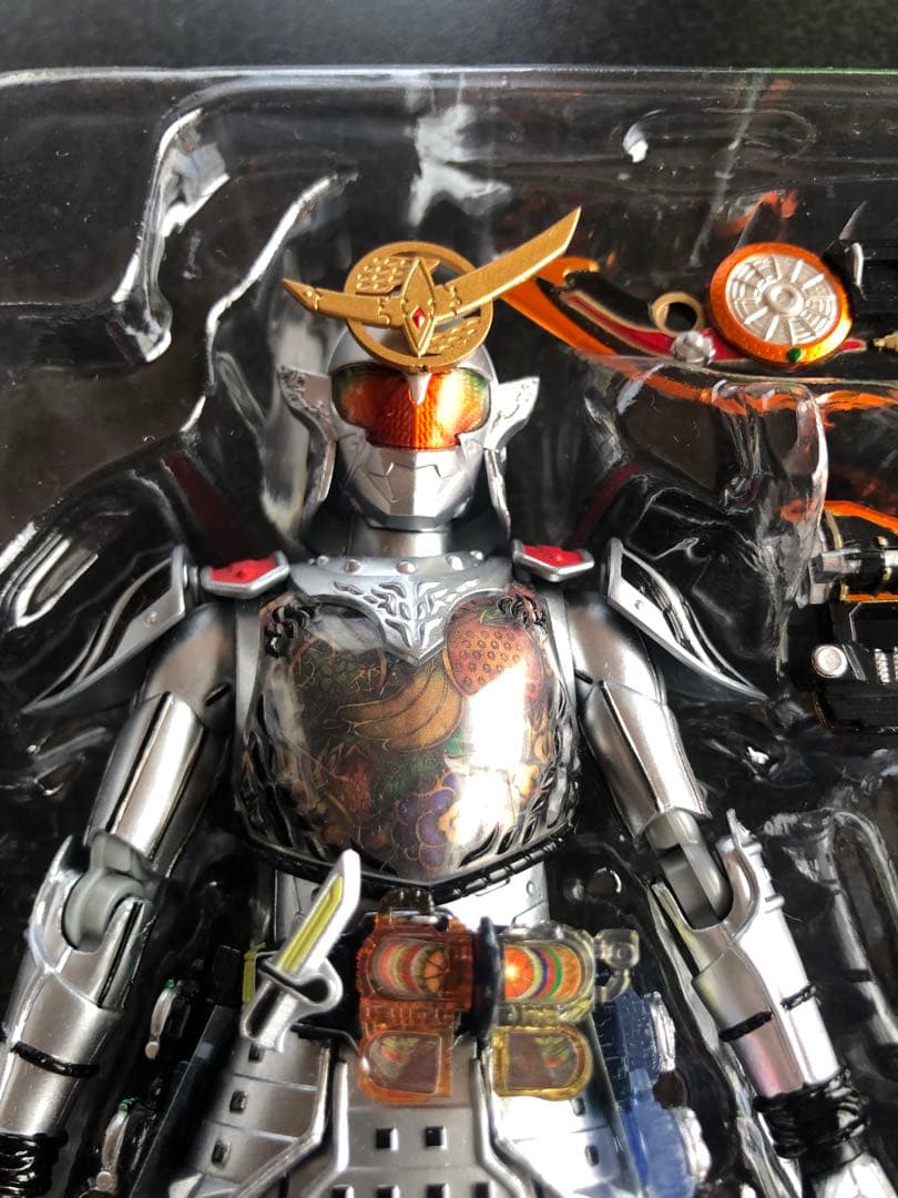 【未使用に近い】S.H.Figuarts 仮面ライダー鎧武 極アームズ