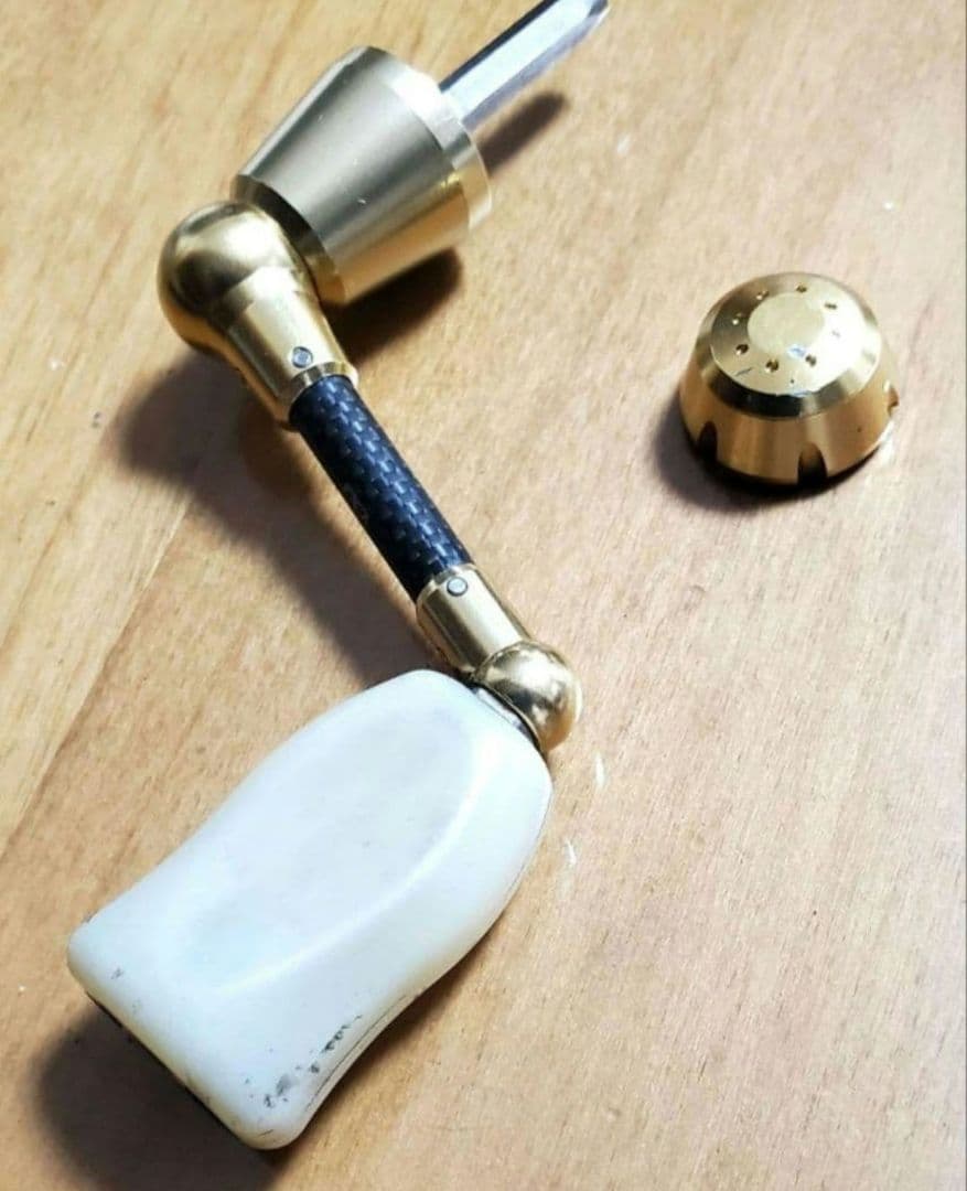 松田稔ハンドルキャップ　釣り用品